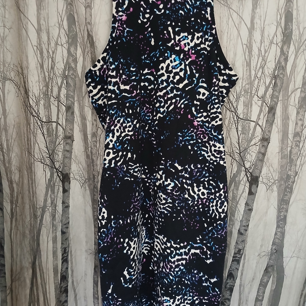 Leith Black and White Backless Dress with Blue Accents Ptp 16 Stretch L 36